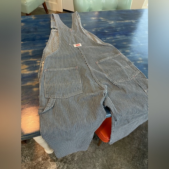 Vintage Round House Striped Denim Overalls 34x30 💙💙💙💙💙 - Picture 3 of 12
